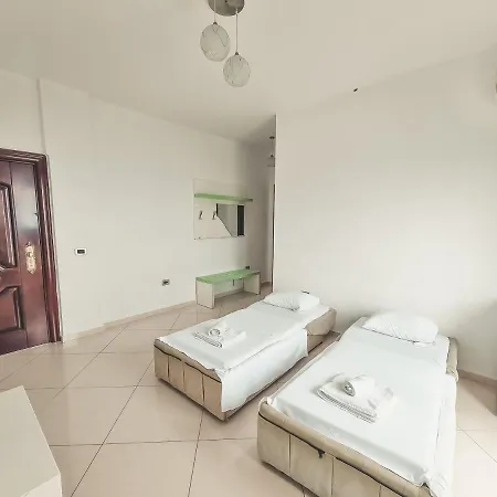 Sea Breeze Drymades Apartamento Himarë